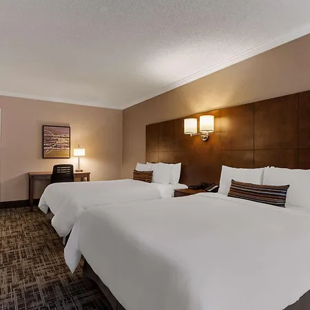 Best Western Ville-Marie Hotel & Suites Montreal Exterior photo